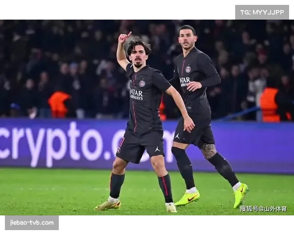 巴黎圣日耳曼1-3惨败雷恩,卫冕冠军暴露致命防守软肋 巴黎圣日耳曼1-3惨败雷恩,卫冕冠军暴露致命防守软肋