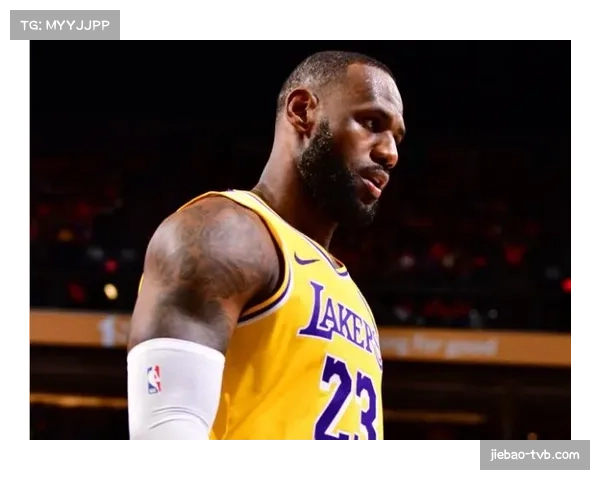 澳大利亚明星投手塔莉亚·斯马特因肘部韧带轻微撕裂,将休战4-6周 澳大利亚明星投手塔莉亚·斯马特因肘部韧带轻微撕裂,将休战4-6周